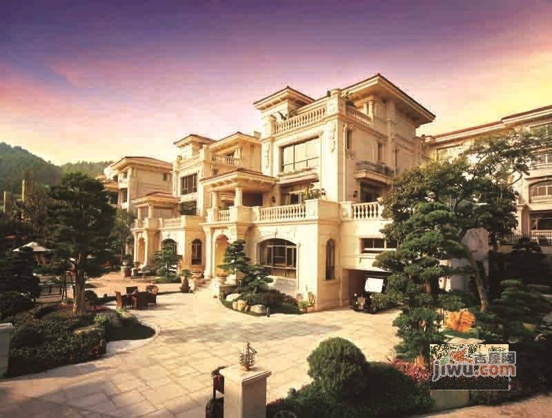 外地户口买房首付比例是几成,目前在上海一套