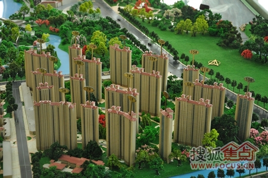 道100号,属于生态新城区域,开发商为淮安中南世纪锦城房地产有限公司