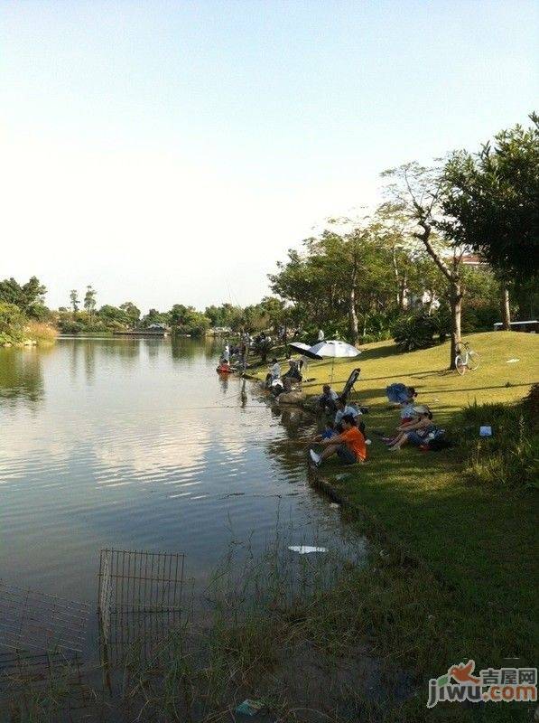 锦绣山河晓月湖实景图