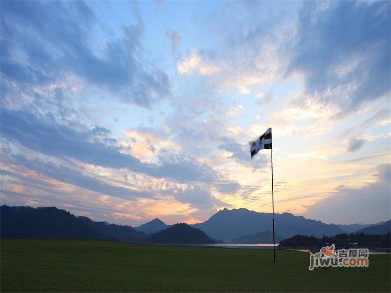 绿地太平湖实景图图片