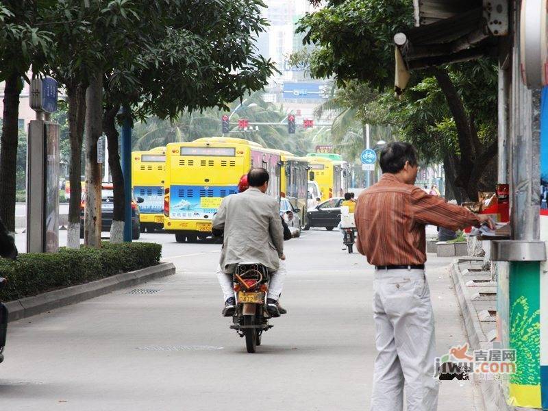 椰岛广场实景图图片