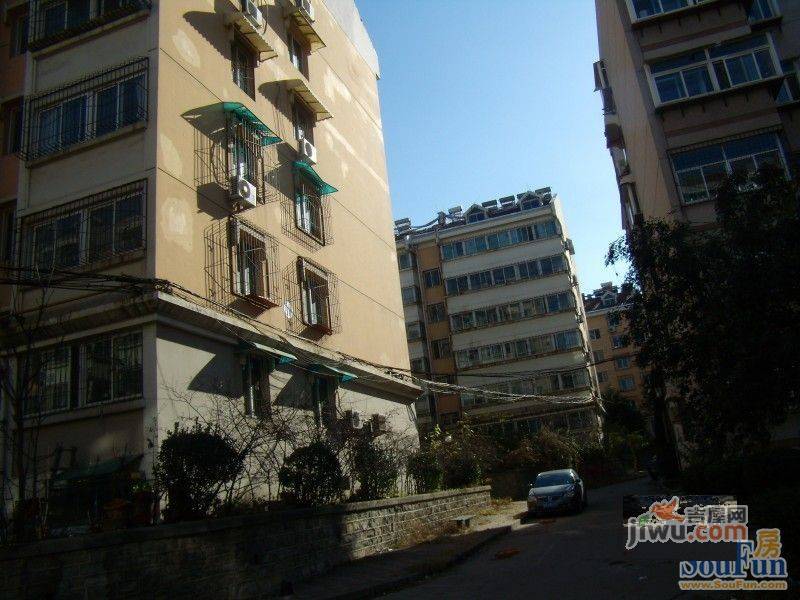 鸿建花园实景图图片