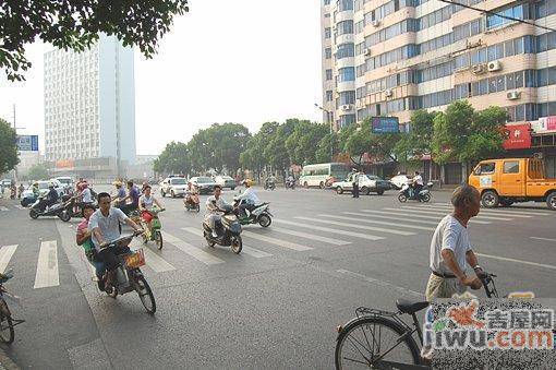 湖滨花苑实景图图片