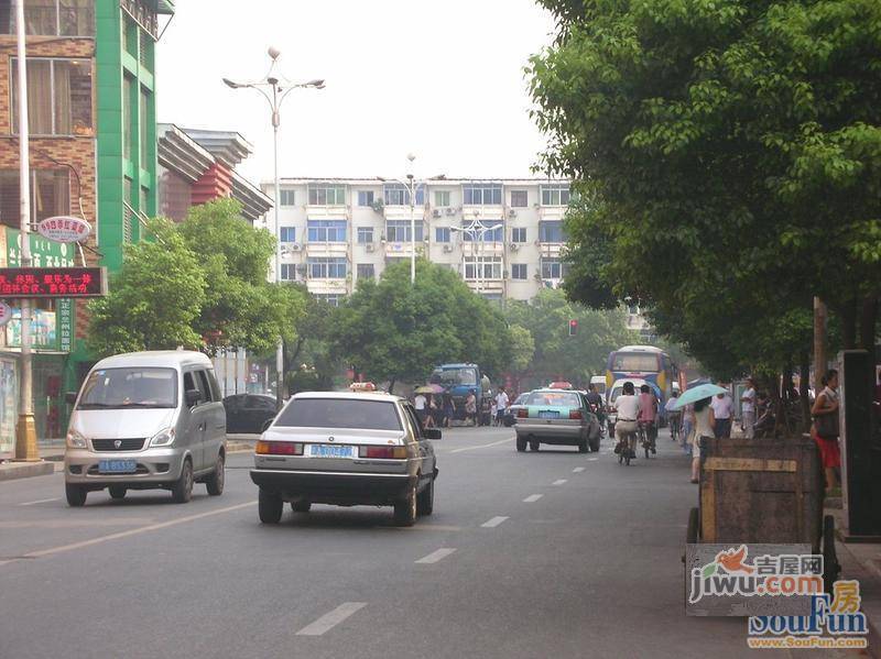 丁公路实景图图片