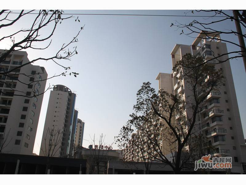 绿腾雅苑实景图图片