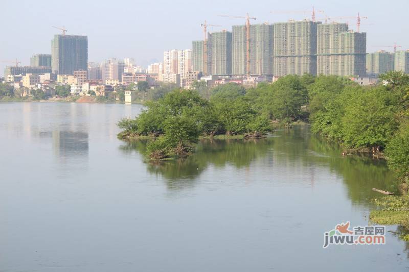 漓江蓝湾实景图图片