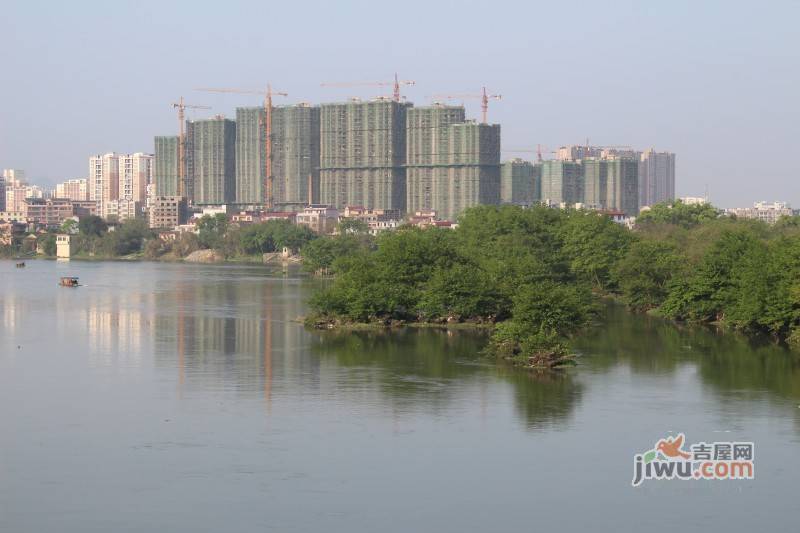 漓江蓝湾实景图图片