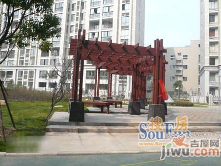 翡翠谷实景图图片