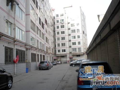 三易小区实景图图片