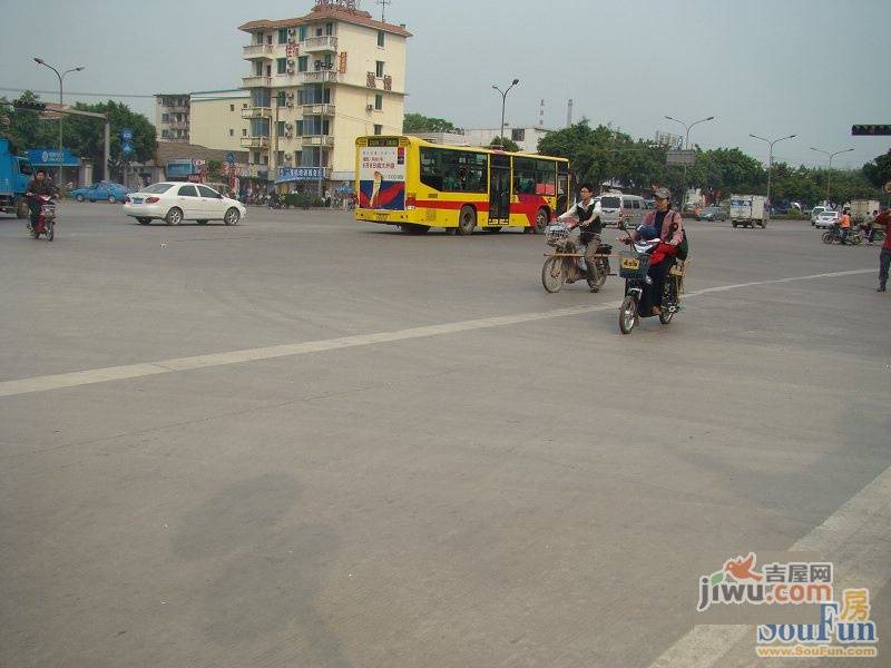 中房碧翠园实景图图片